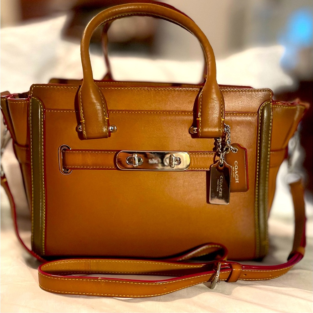 Coach Swagger 27  Carryall In Burnished Glovetanned Leather